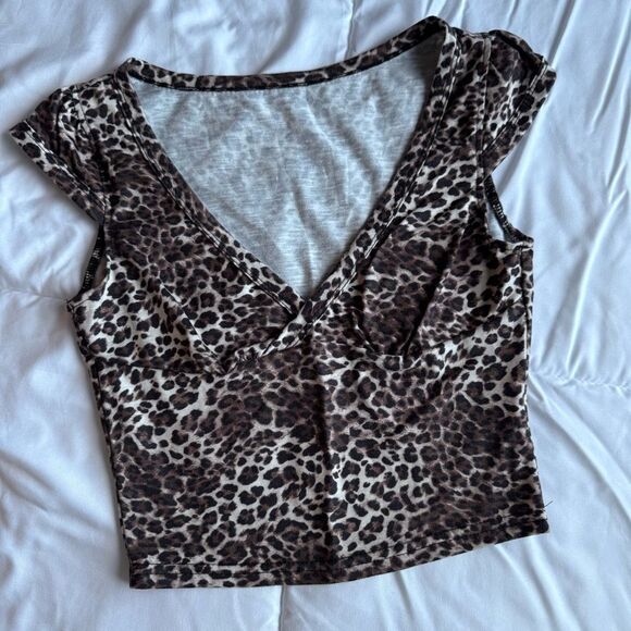 SHEIN Brown Leopard V-Neck Blouse - Picture 2 of 4